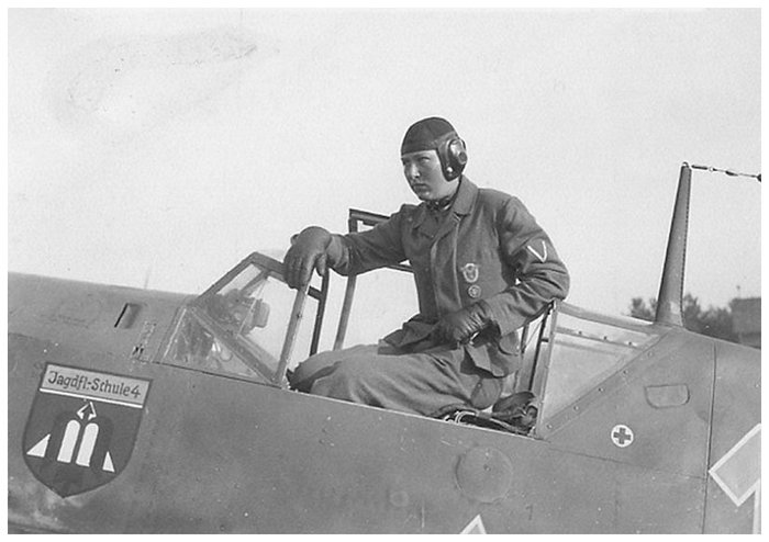 Me Bf 109D-1 (18)  du JFS 4 (3).jpg